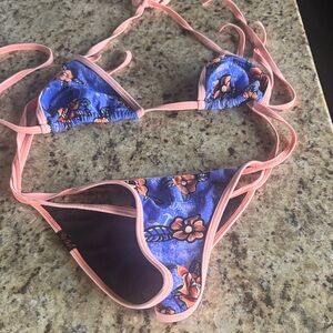 Dixxon stay gold Bikini Set - Blue and Pink